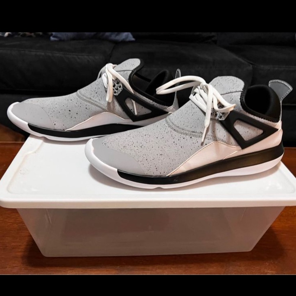 Jordan Fly 89